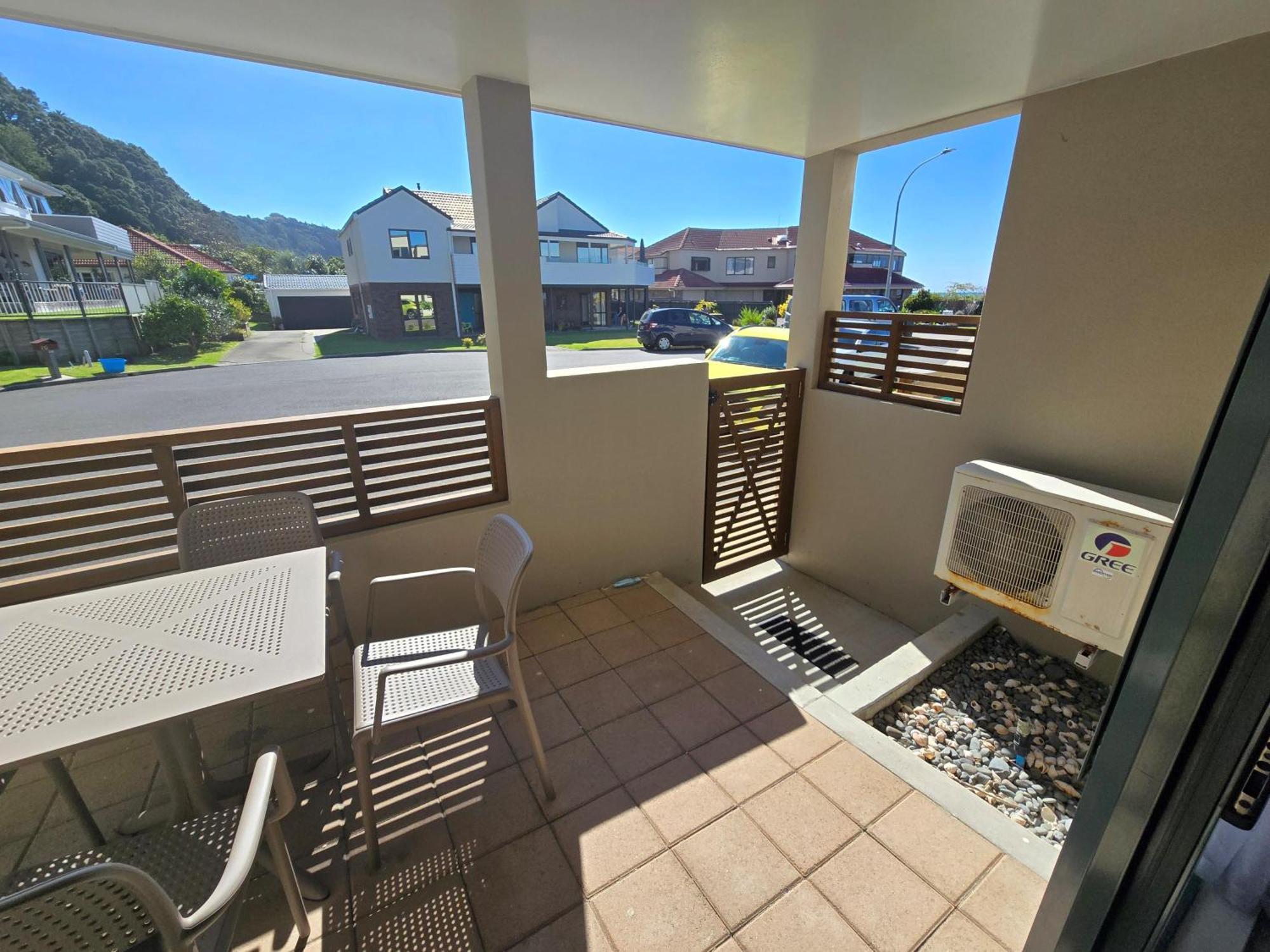 Beachpoint Apartments Ohope Buitenkant foto