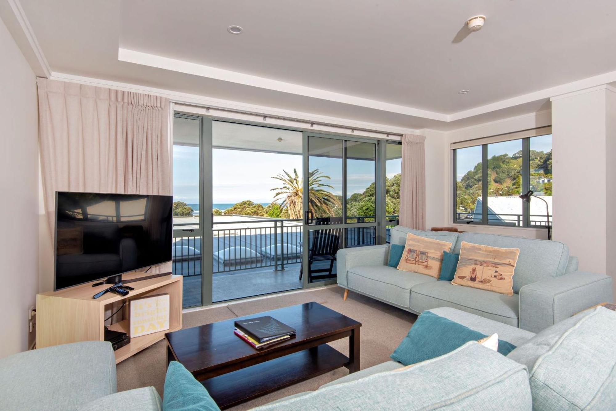 Beachpoint Apartments Ohope Buitenkant foto